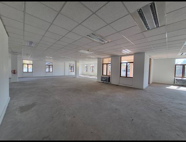 3,730M² OFFICE TO LET IN SANDTON CENTRAL